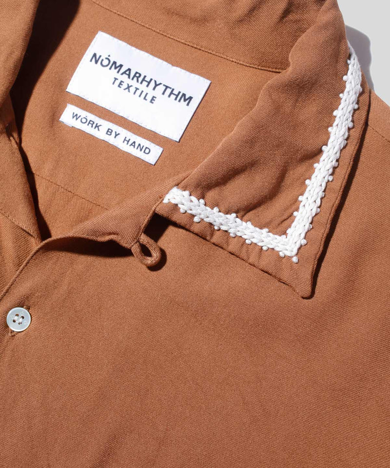 Trim Embroidery Open Collar Shirt