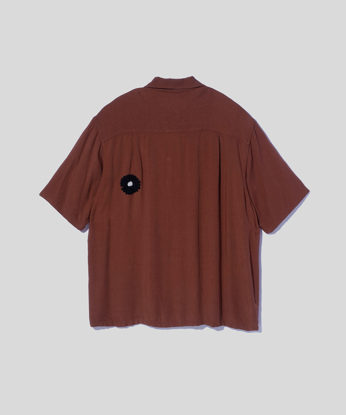 Flower Embroidery Open Collar SS Shirt – NOMARHYTHM TEXTILE